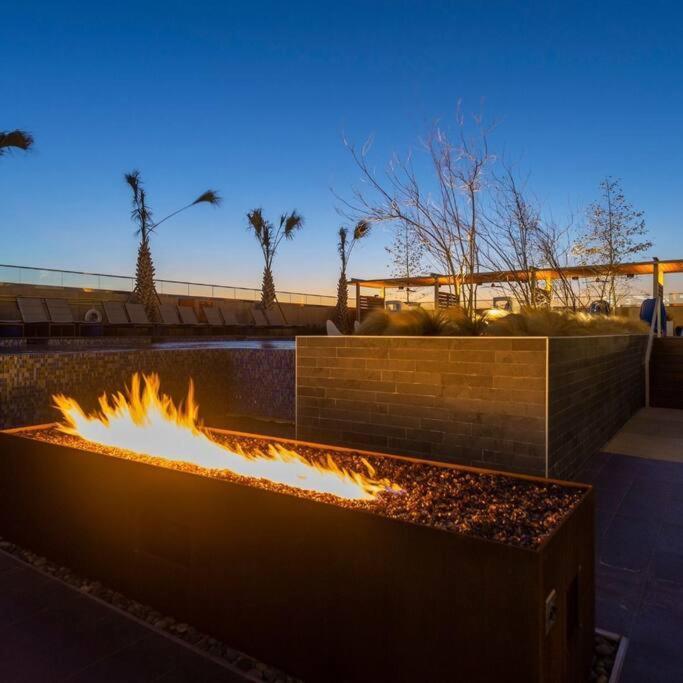 Luxury Highrise In Midtown - Skyline Views And Chic Decor Appartement *